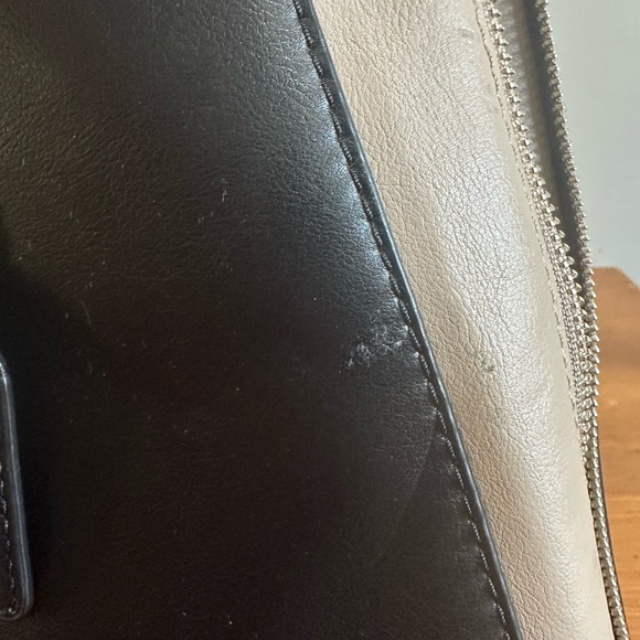 Lauren Ralph Lauren Gradwell Tote and Shoulder Bag - Picture 5 of 14